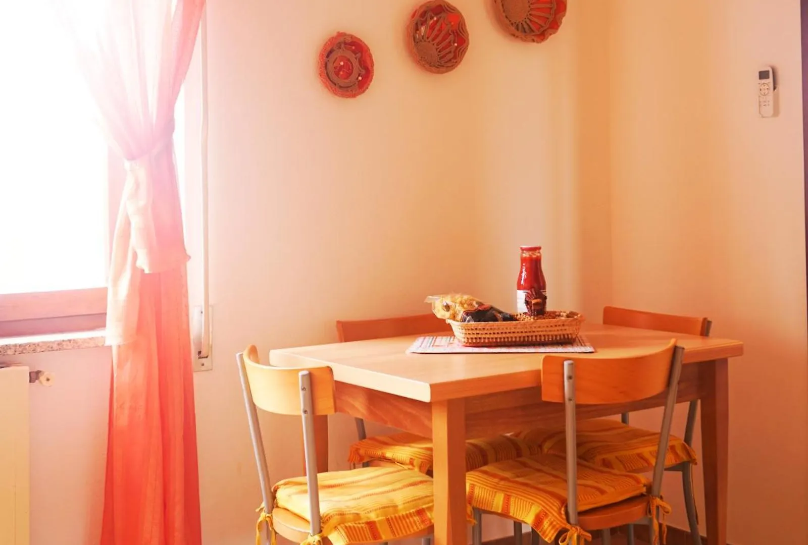 La Casa Di Mamma, Appartamento Di Charme Nel Borgo Luogosanto