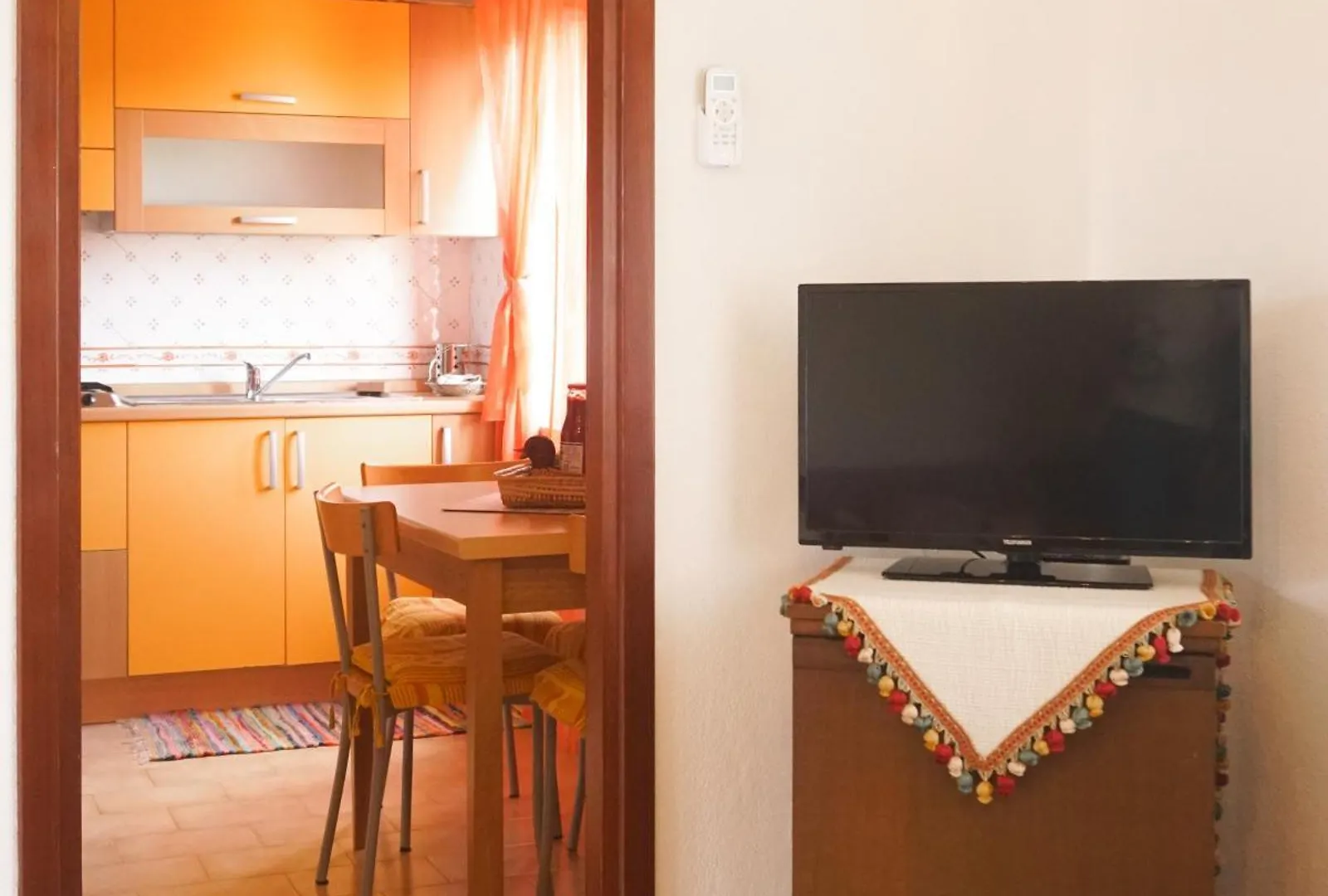 La Casa Di Mamma, Appartamento Di Charme Nel Borgo Luogosanto