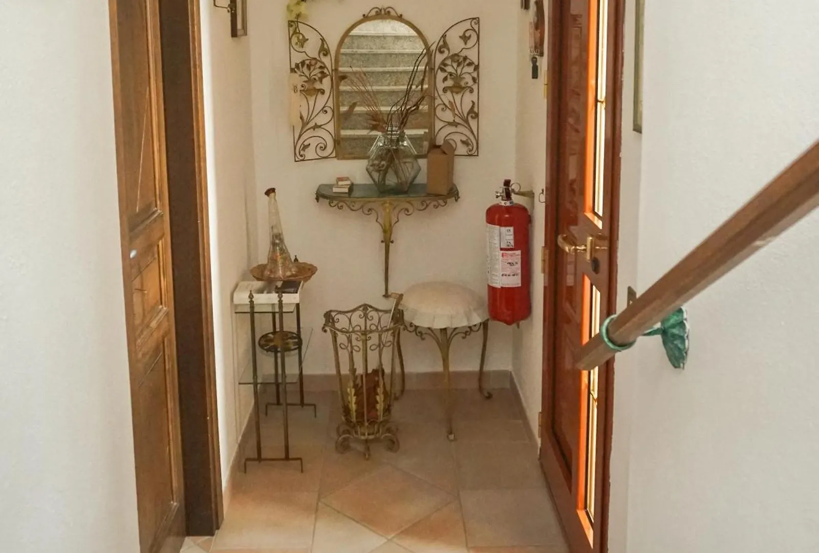 La Casa Di Mamma, Appartamento Di Charme Nel Borgo Luogosanto Italia